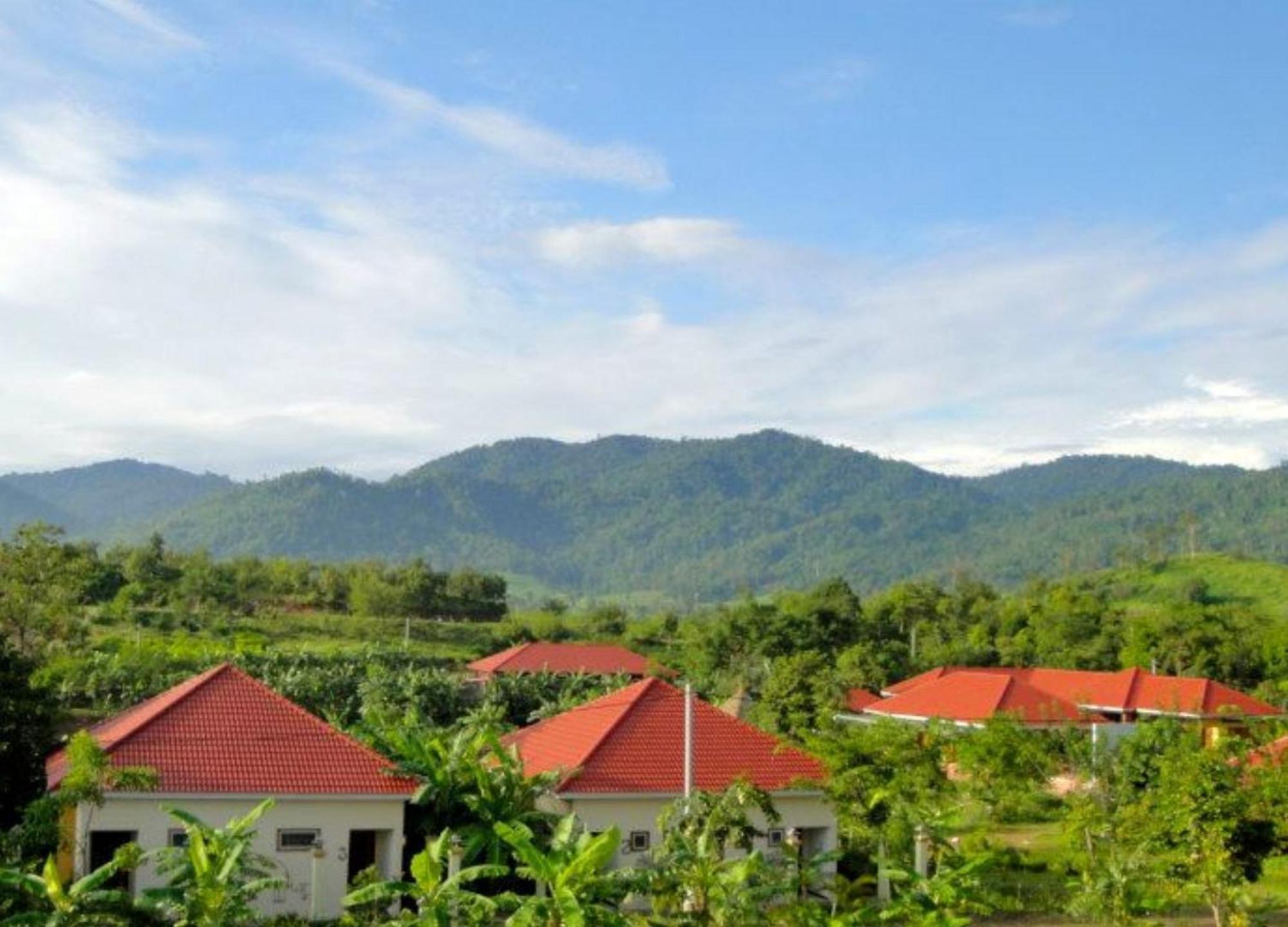 Memoria Palace & Resort Pailin Bagian luar foto